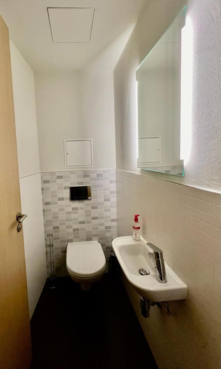 Luxury Apartment In Prague And Free Parking Praga Exterior foto